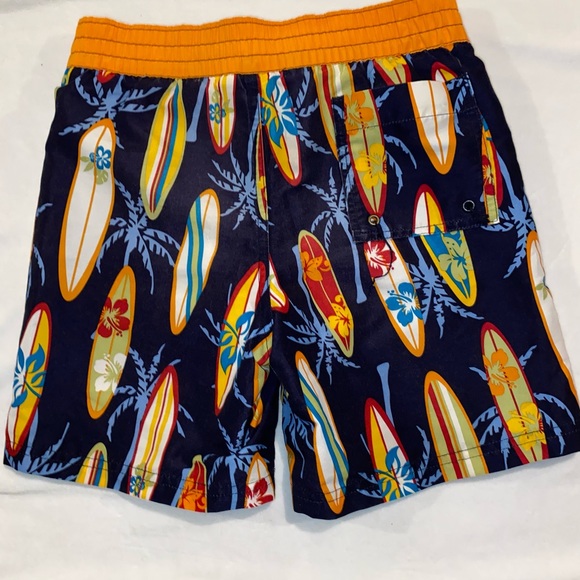 Boy’s Youth Gymboree Swim Trunks Surfboards Sz 6 - Picture 3 of 4